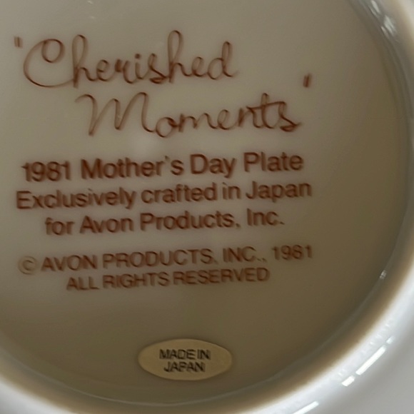 Avon 1981 Small Mother’s Day Cherished Moments Plate With Stand - Picture 6 of 14